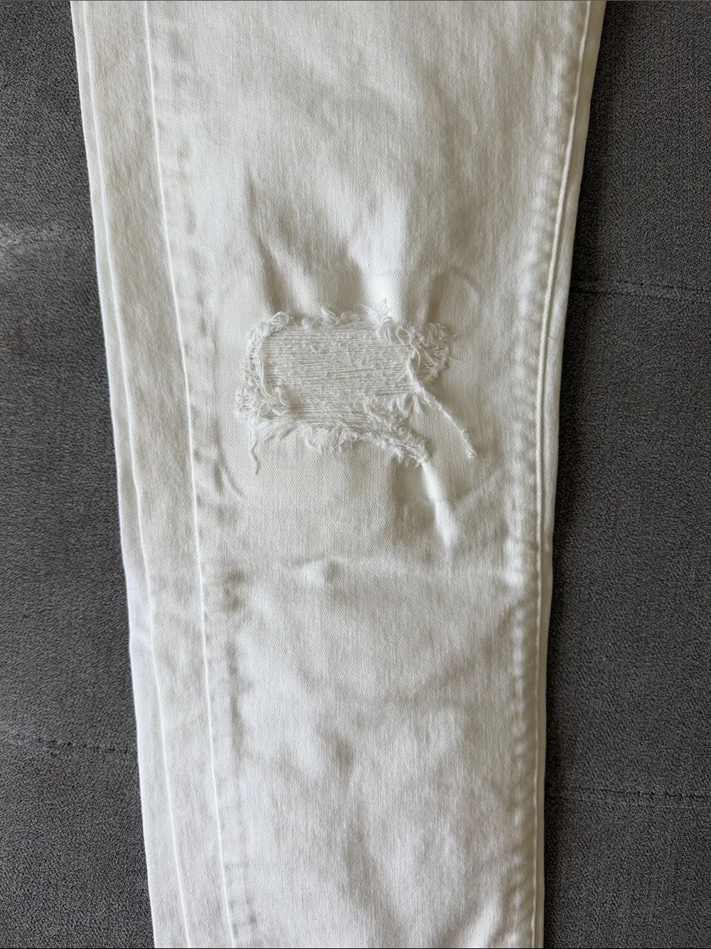 American Eagle Outfitters Extreme Flex Skinny Jeans in Off-White 30/34